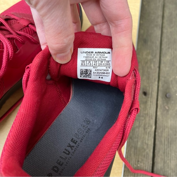 Under Armour Men’s UA Tr96 Running Training Shoes 3021296 Red Sz 8.5 - Picture 3 of 15